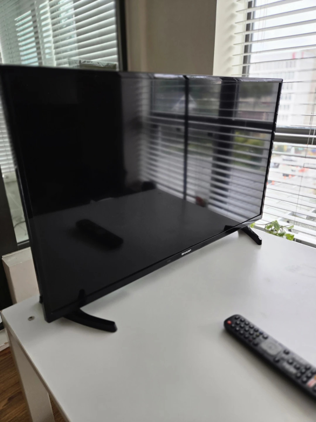 Sharp Smart TV - PICKUP only