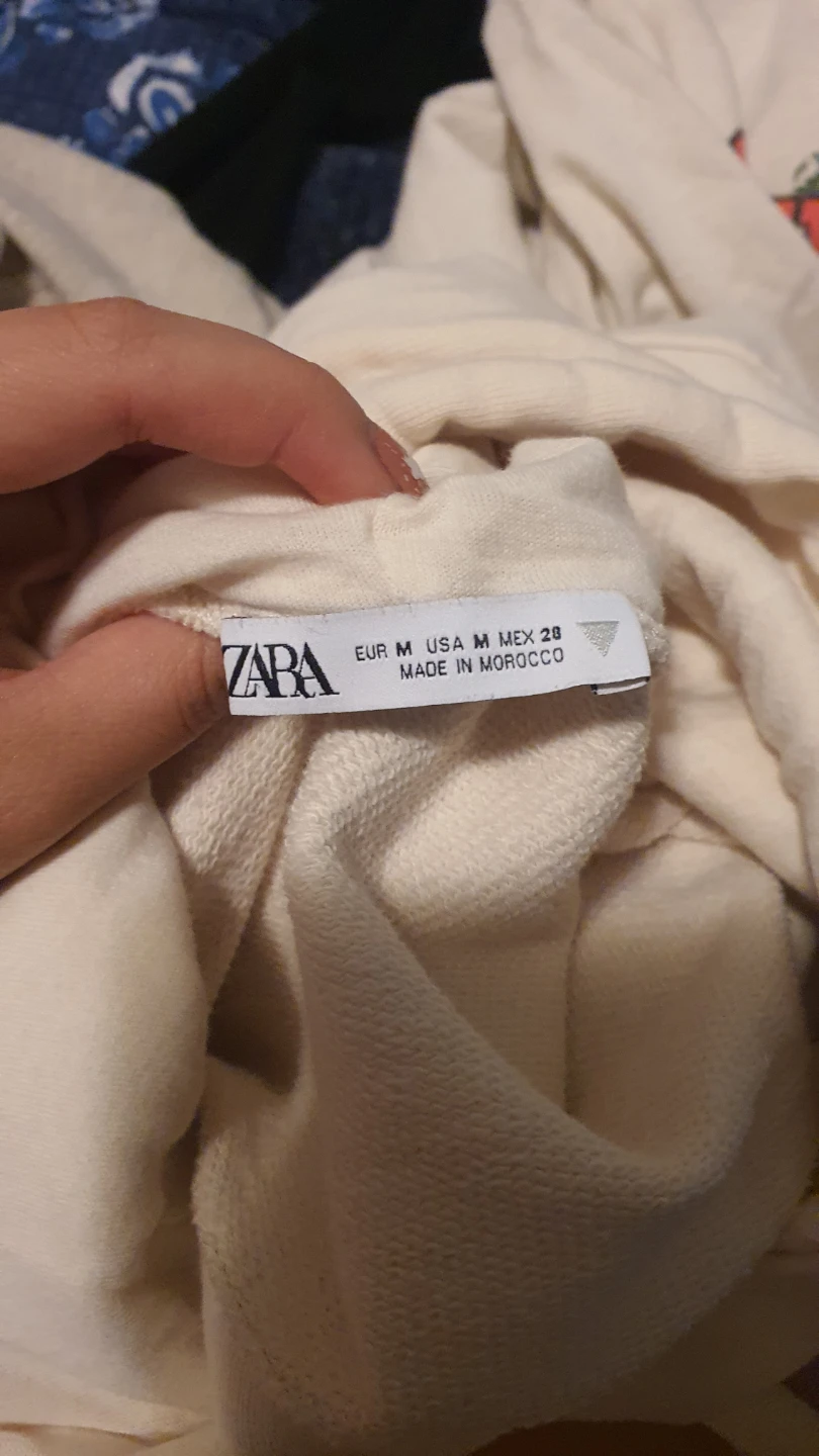 Zara Butter Yellow Cropped Hoodie - photo 2