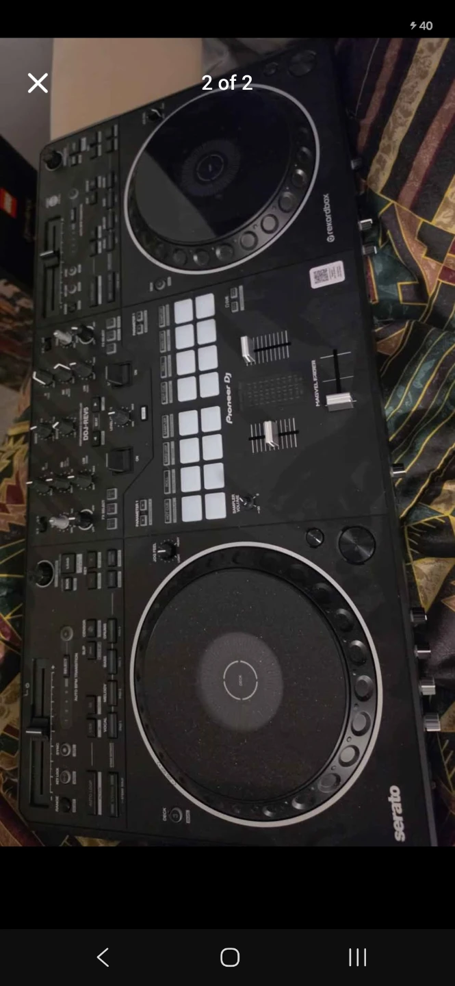 Pioneer DJ DDJ-REV5 Controller Negotiable - photo 3