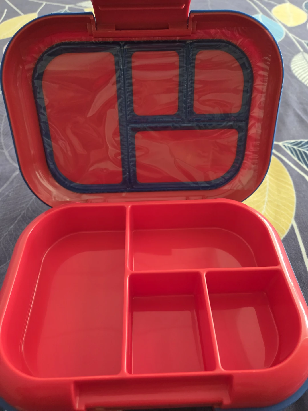 Bentgo Kids Lunch Box Red and Blue