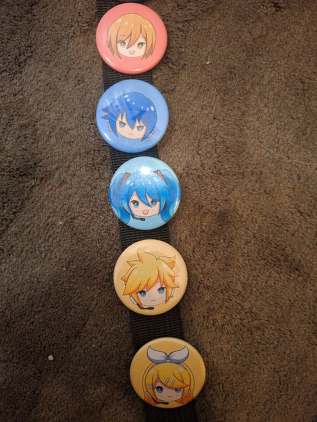 Vocaloid Kagerou Project Steven Universe DDLC Pins & Keychains - photo 3