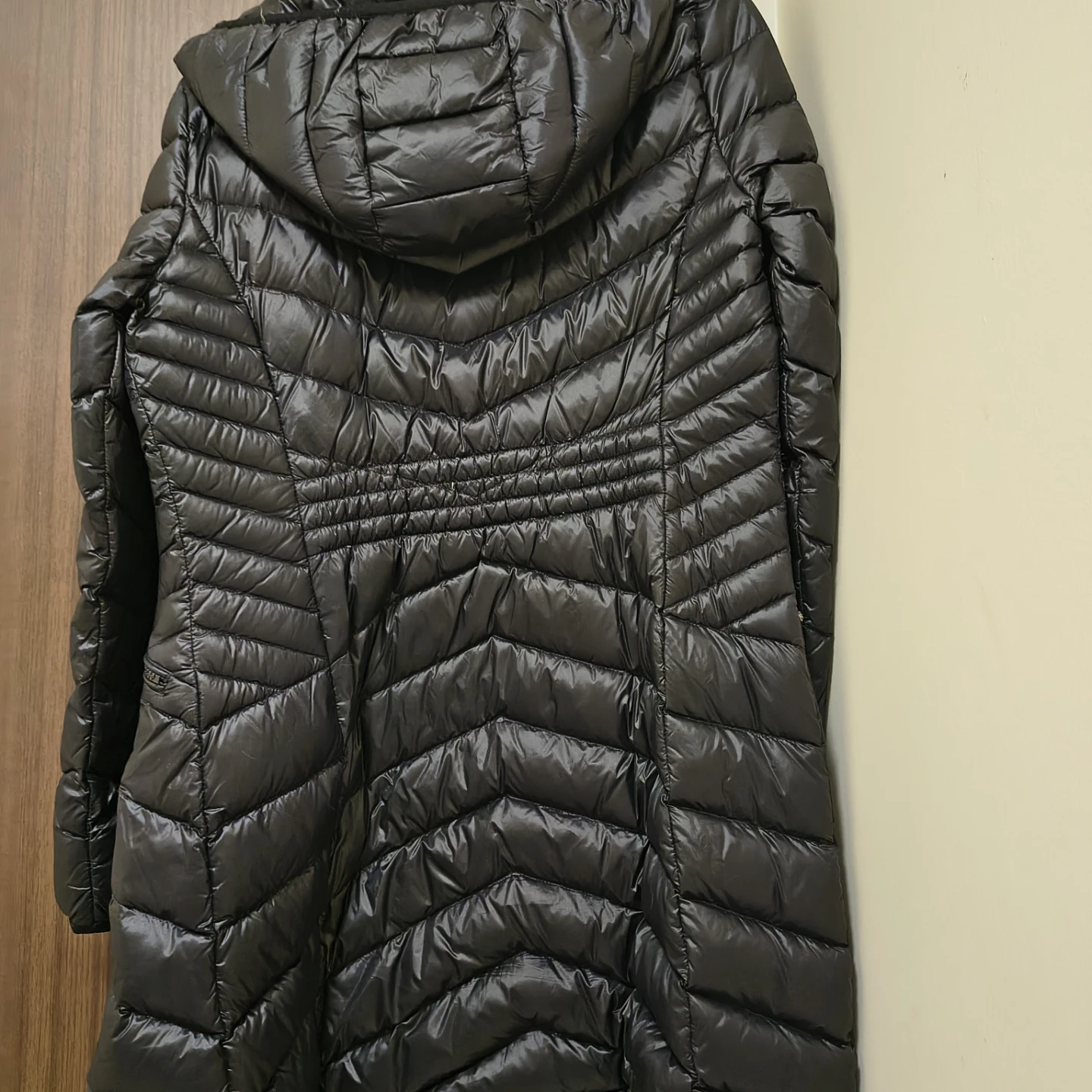 Andrew Marc Down Jacket - photo 2