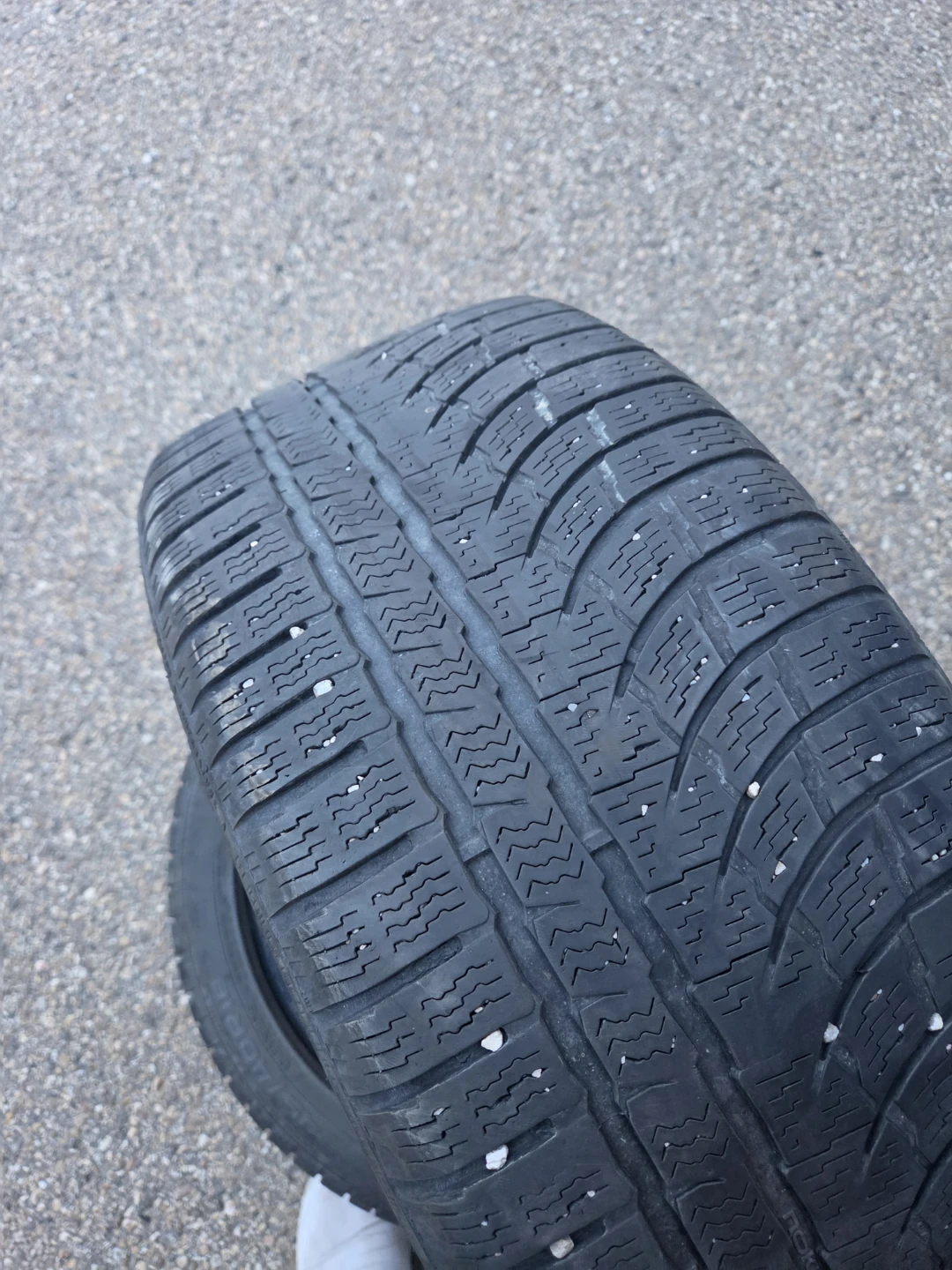 2 Nokian WR G4 Tires 245/40R18 - photo 2