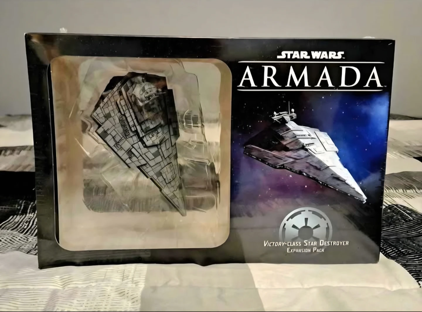 Star Wars Armada starship miniatures and campaign pack.