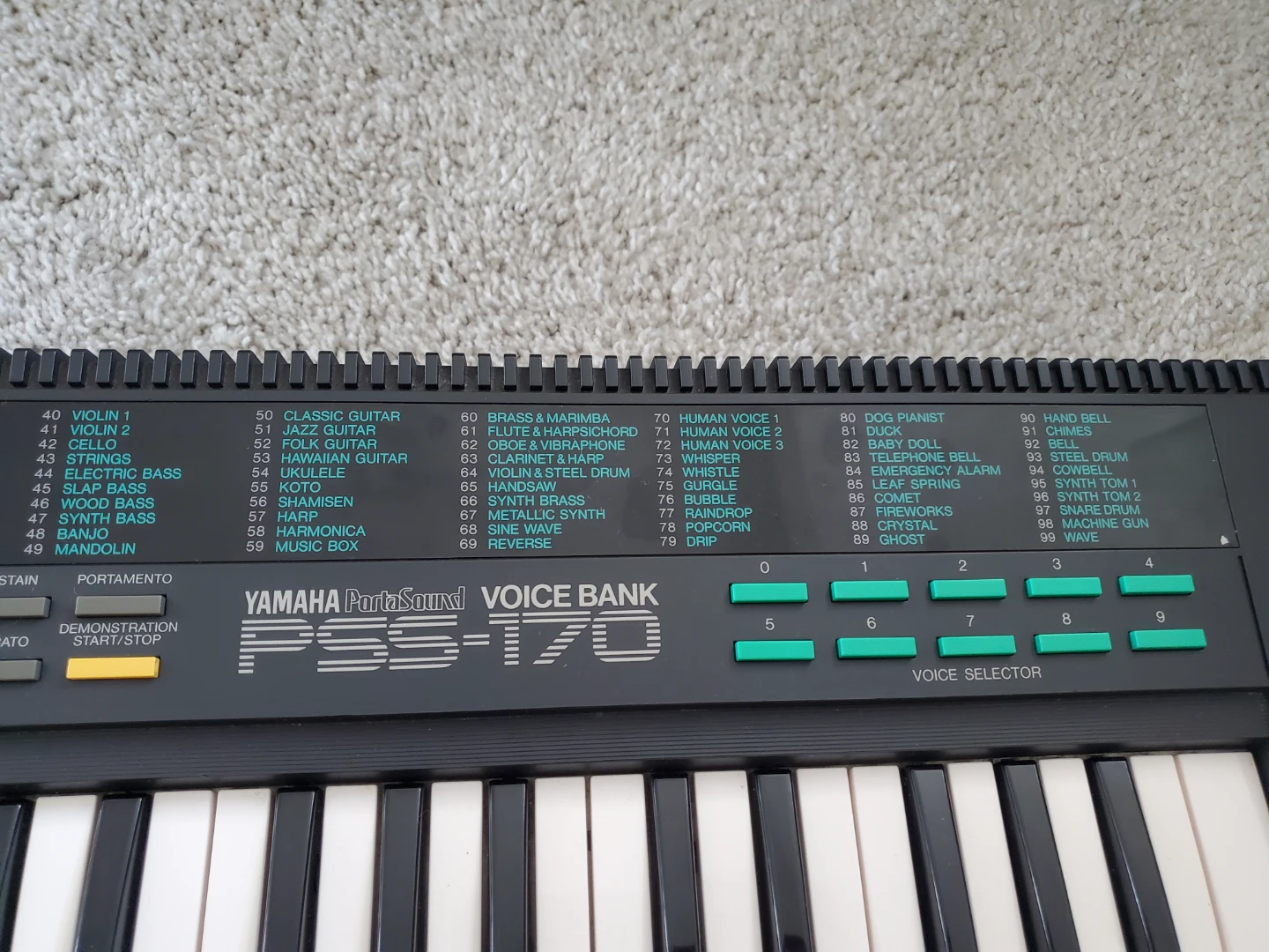 Yamaha PortaSound PSS-170 Keyboard - photo 4