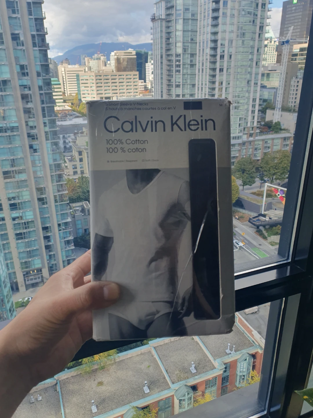 Calvin Klein 5-Pack V-Neck T-Shirts Medium - photo 3