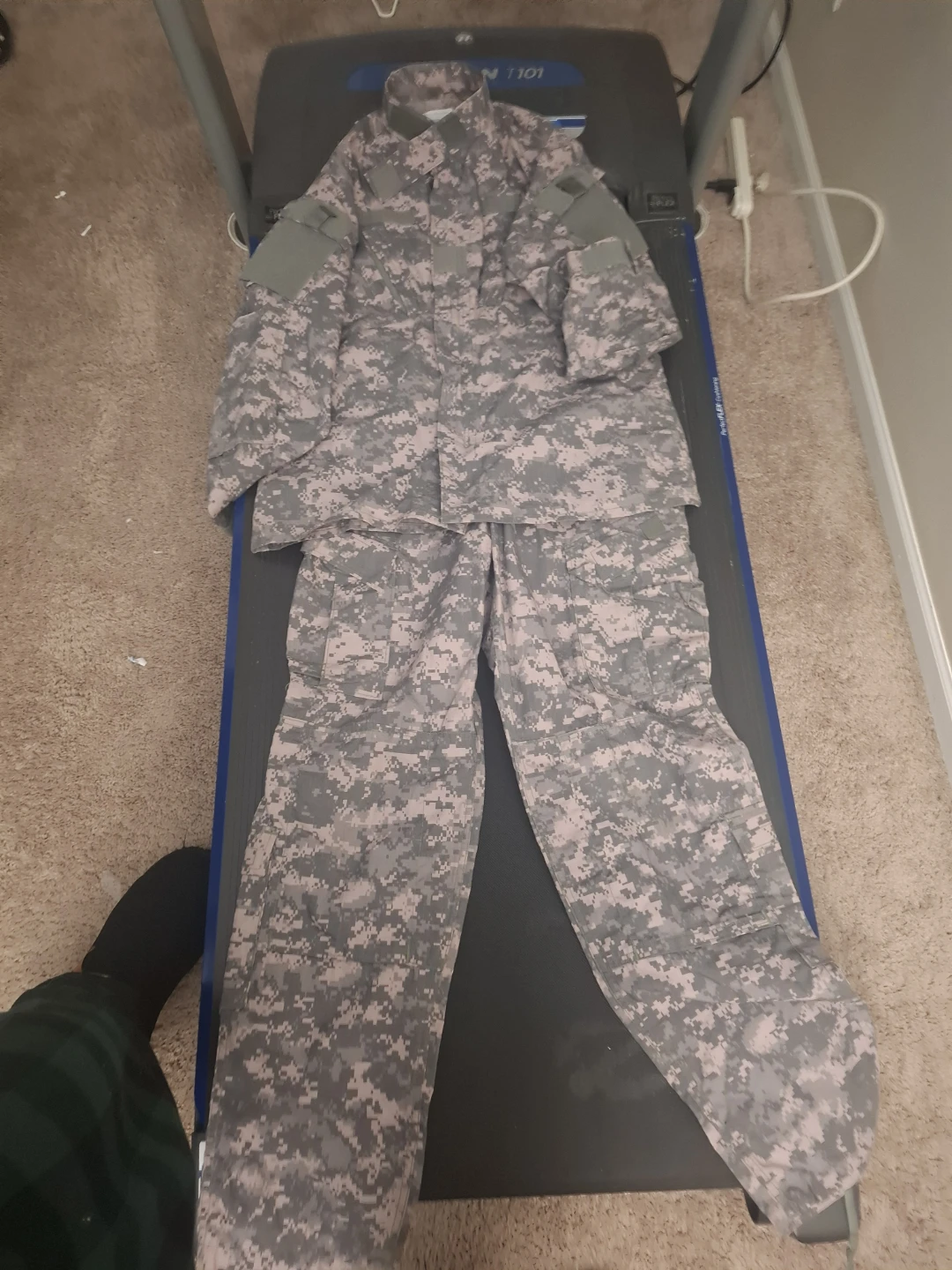 US Army Digital Camo Uniform Set