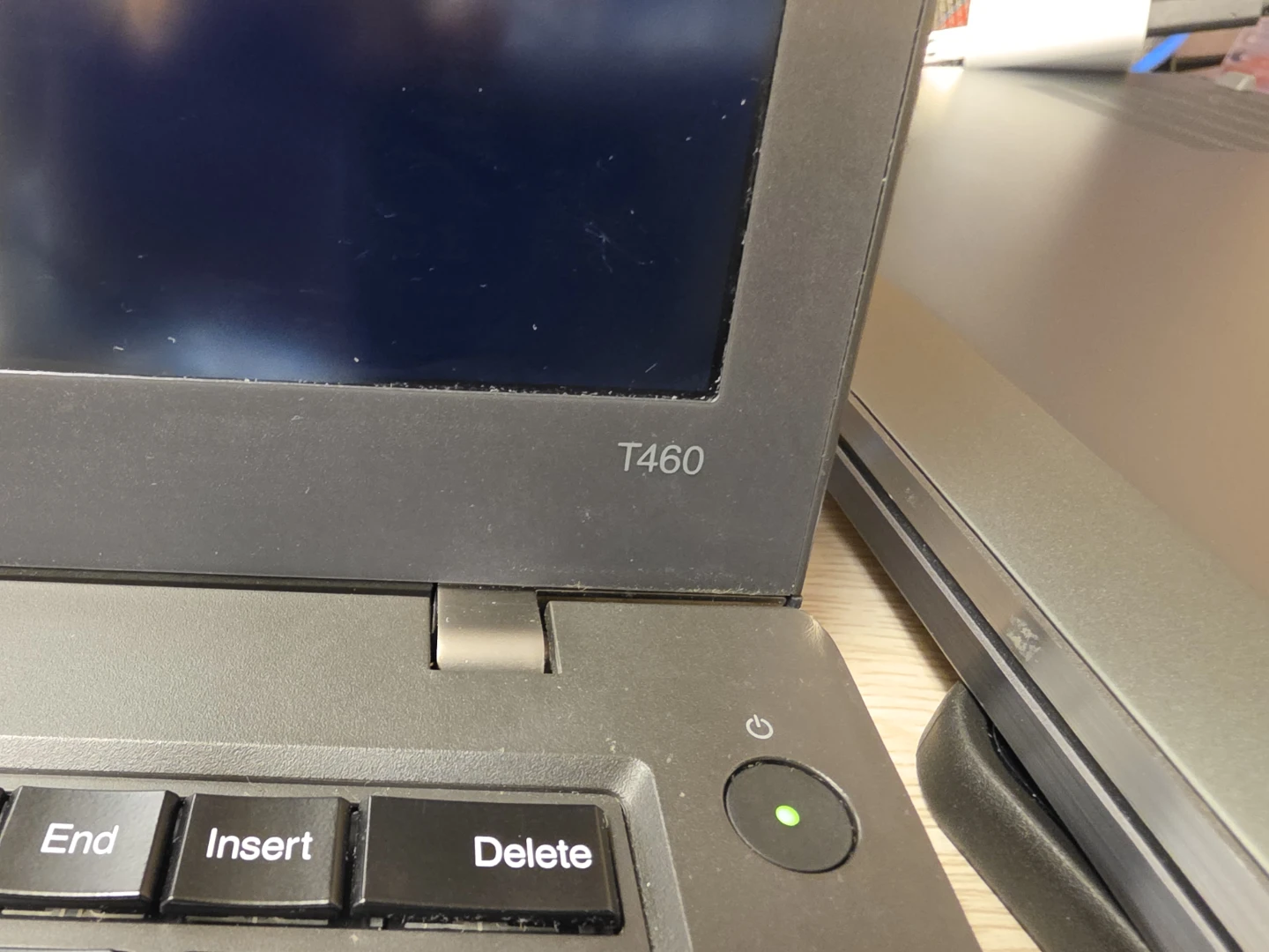 Lenovo ThinkPad T460 Laptop - photo 3