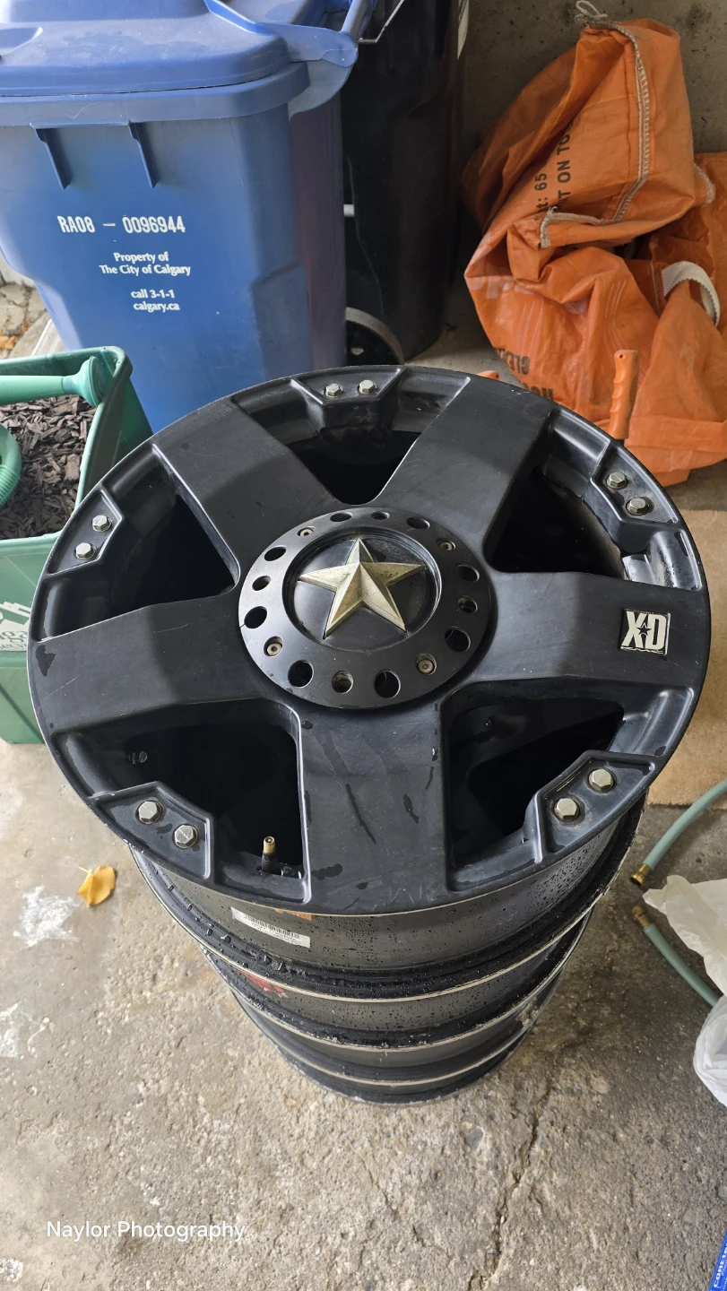 KMC XD Series 775 Wheels