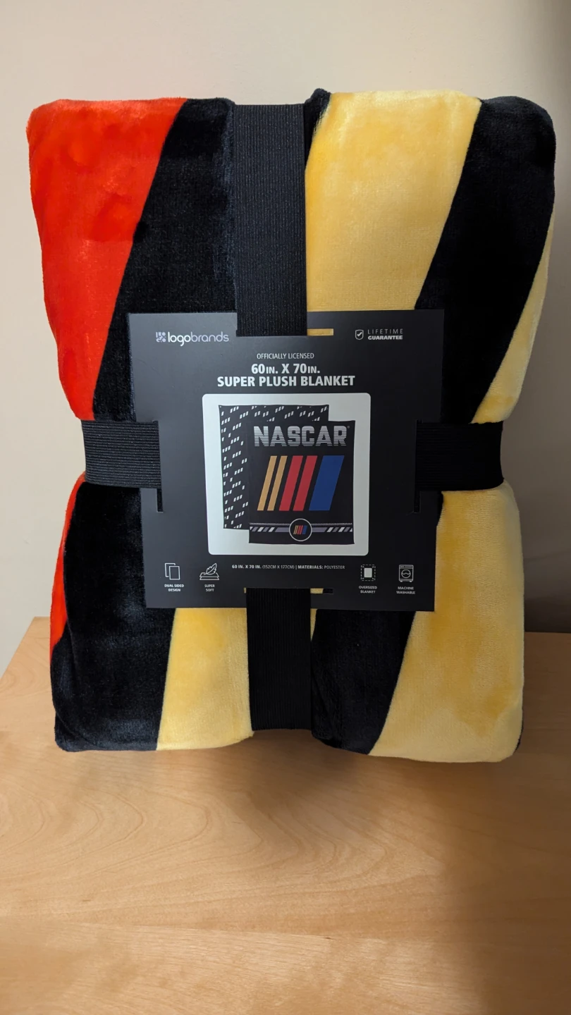 NASCAR Super Plush Blanket oversized brand new