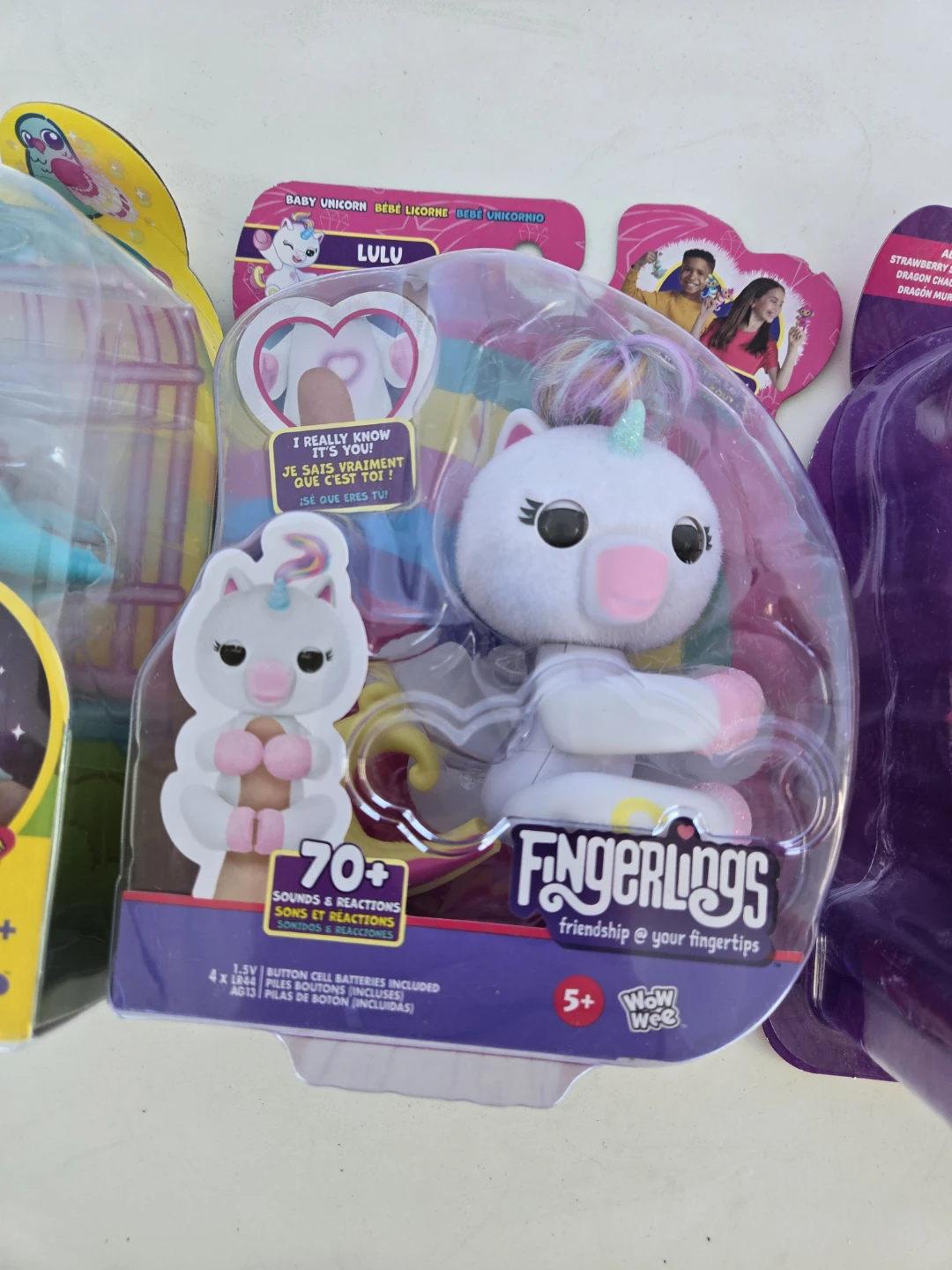 3 brand new fingerlings toys - photo 2