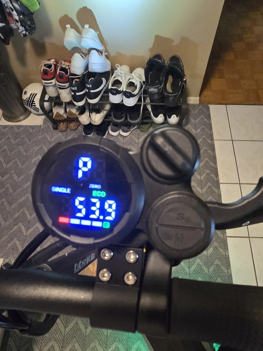 Kukirin M4 Max Electric Scooter - photo 3