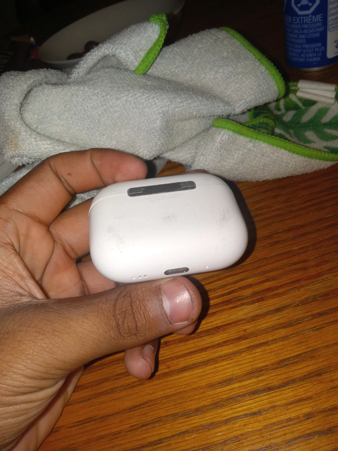 Apple AirPods case only - photo 3
