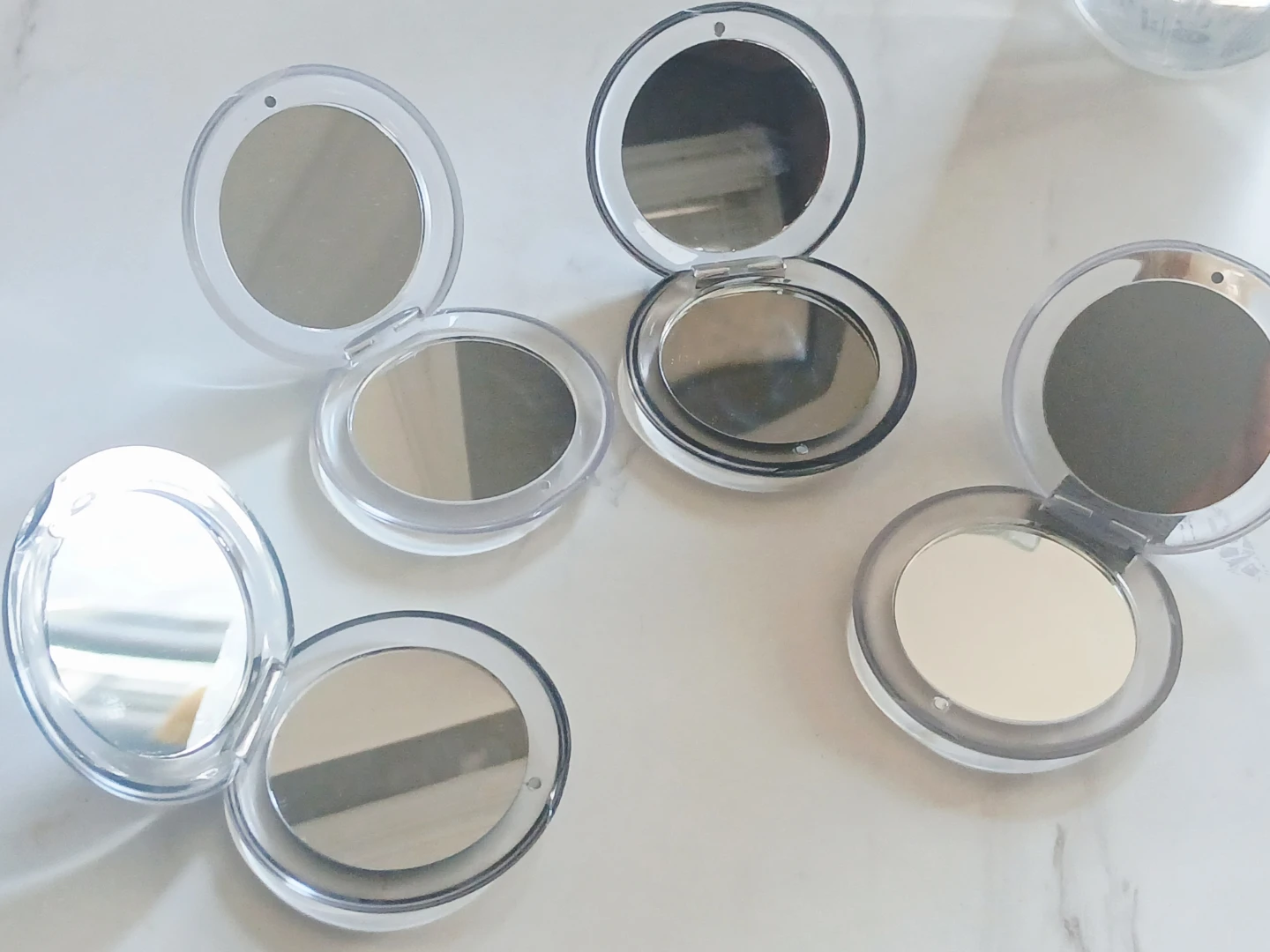 FREE Travel Size Compact Mirrors - photo 2