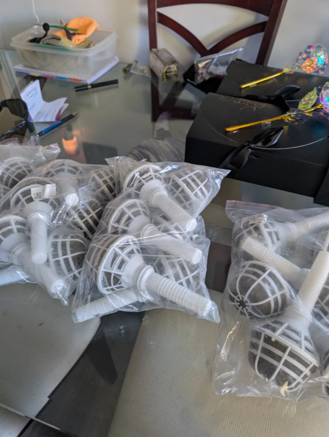 Set of Floral Bouquet Holders - photo 2