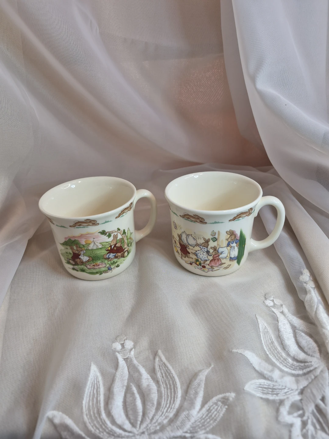 2 Vintage Royal Dalton Bone China England Bunnykins - photo 2