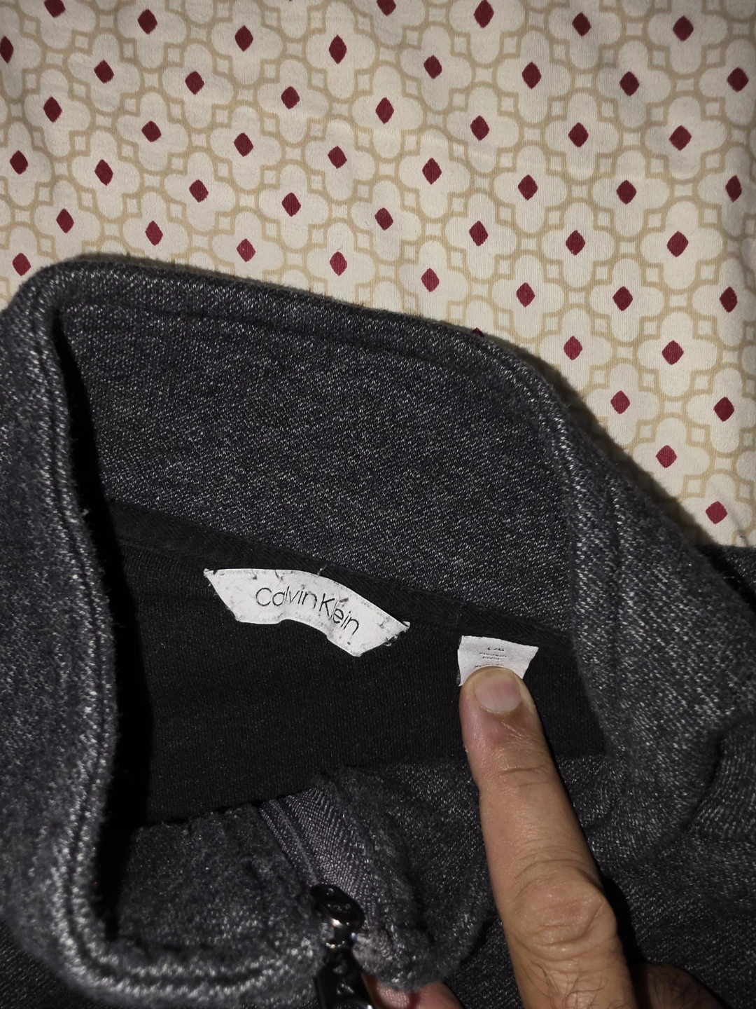 Calvin Klein Quarter-Zip Sweater - Size Large - photo 2