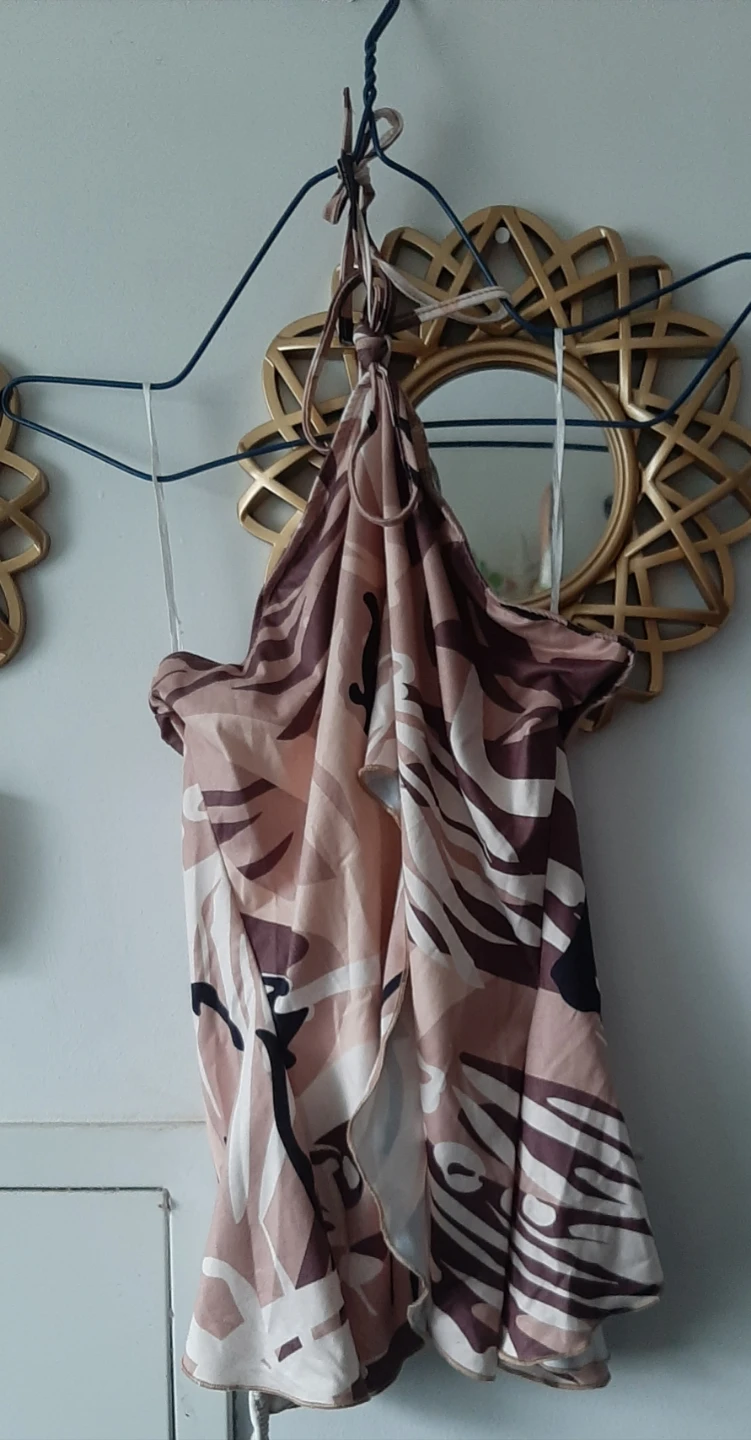 Women's Halter Top with Abstract Print - photo 2