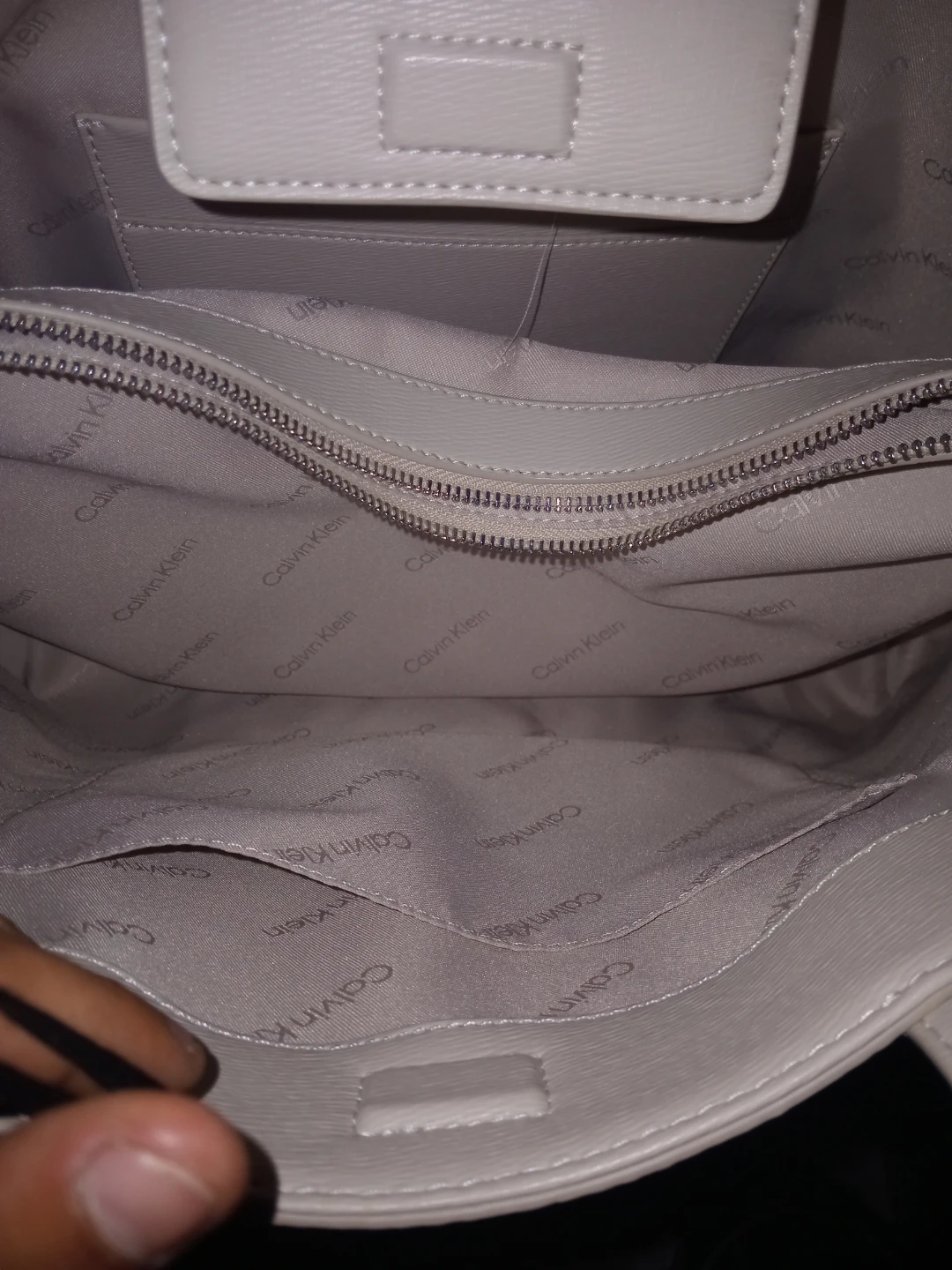 Calvin Klein hand bag - photo 5