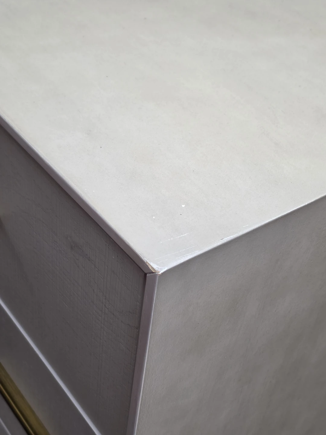 Modern Light Wood 8-Drawer Dresser with Gold Handles - photo 3