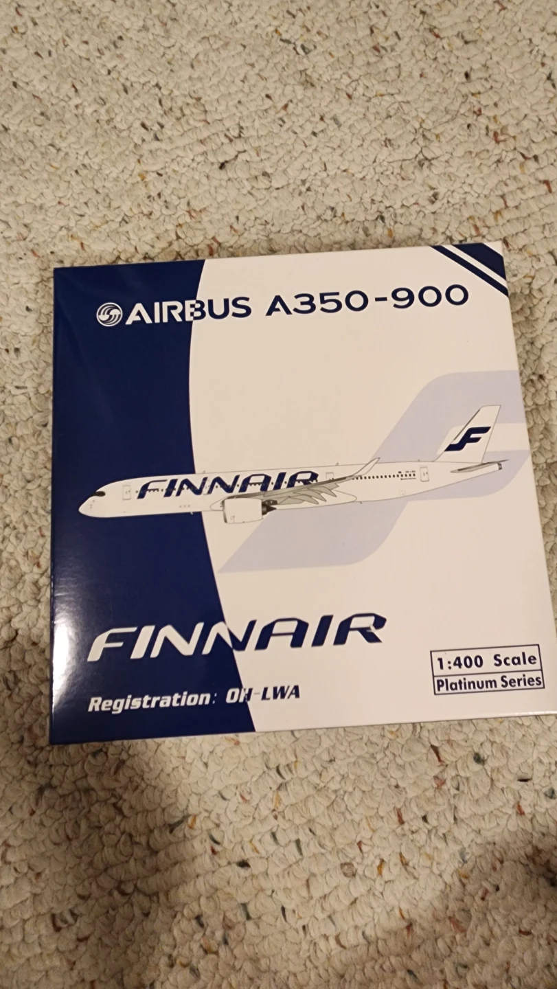 Finnair Airbus A350-900 1:400 Scale Model