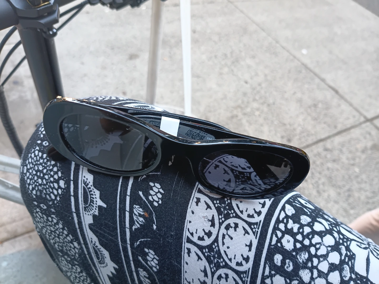 Miu Miu Black Sunglasses - photo 2