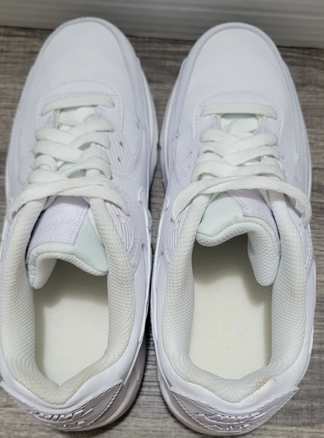 Nike Air Max 90 White Sneakers Size 4.5Y - photo 3