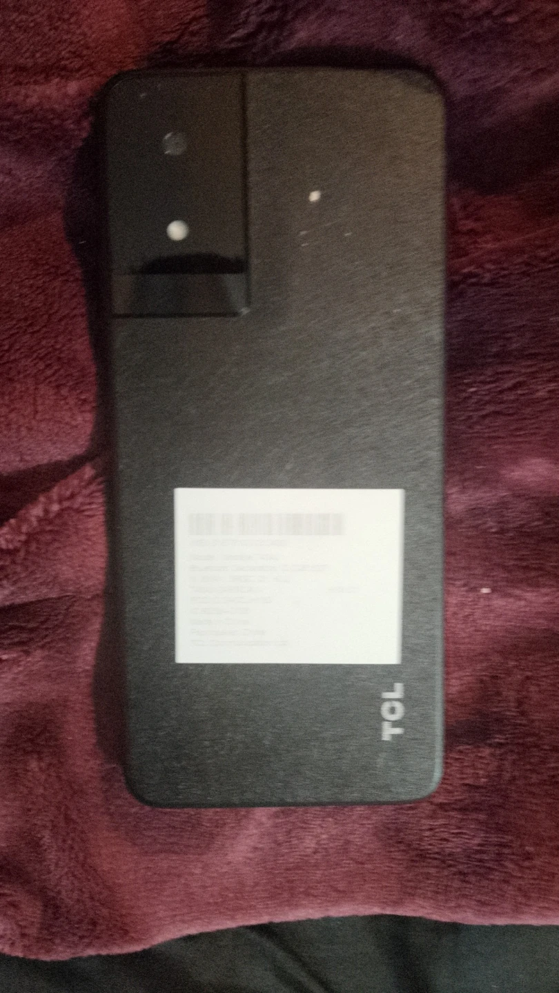 TCL K12 Smartphone with protective case - photo 2