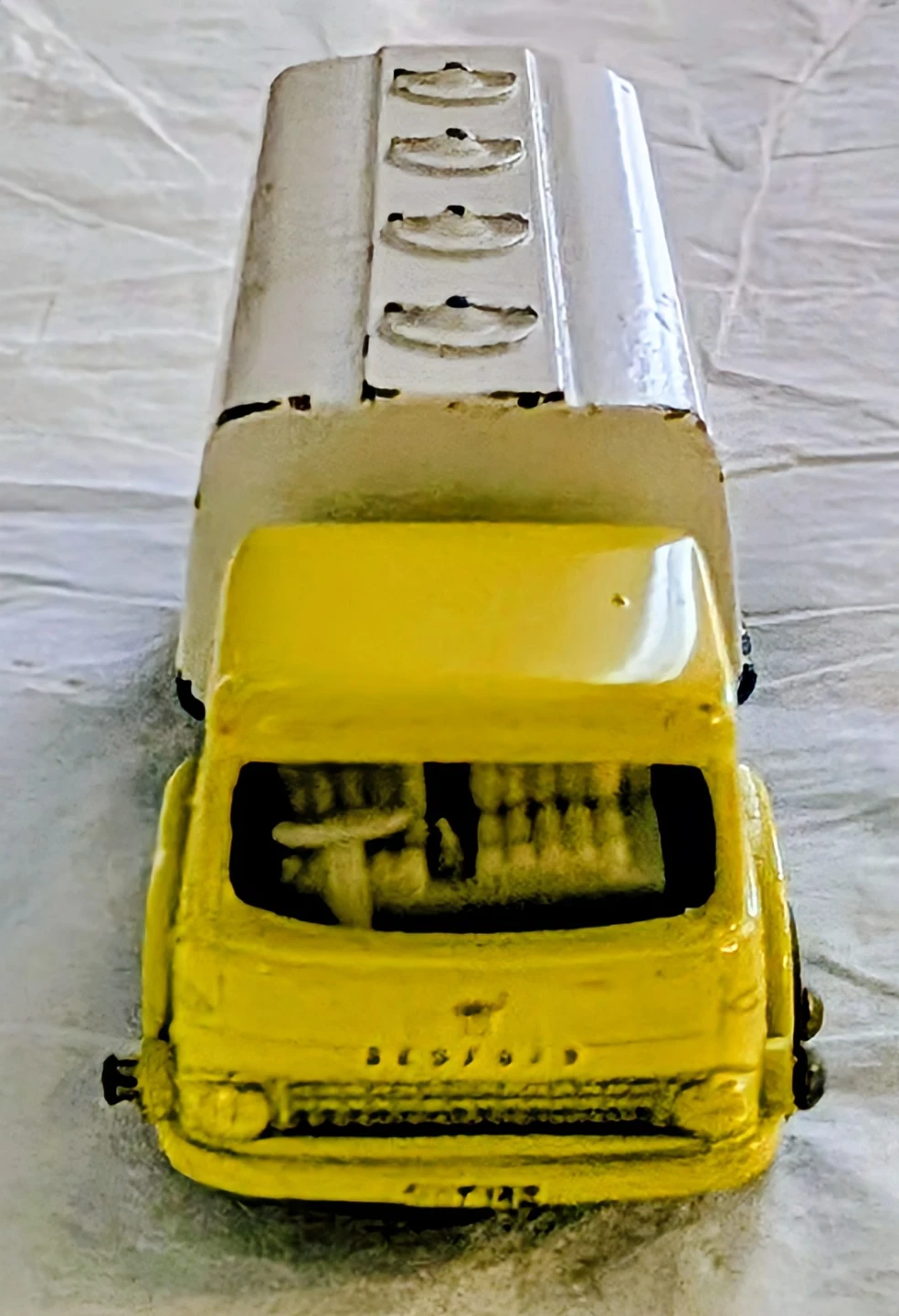 Vintage Matchbox Lesney Die-Cast Trucks - photo 5