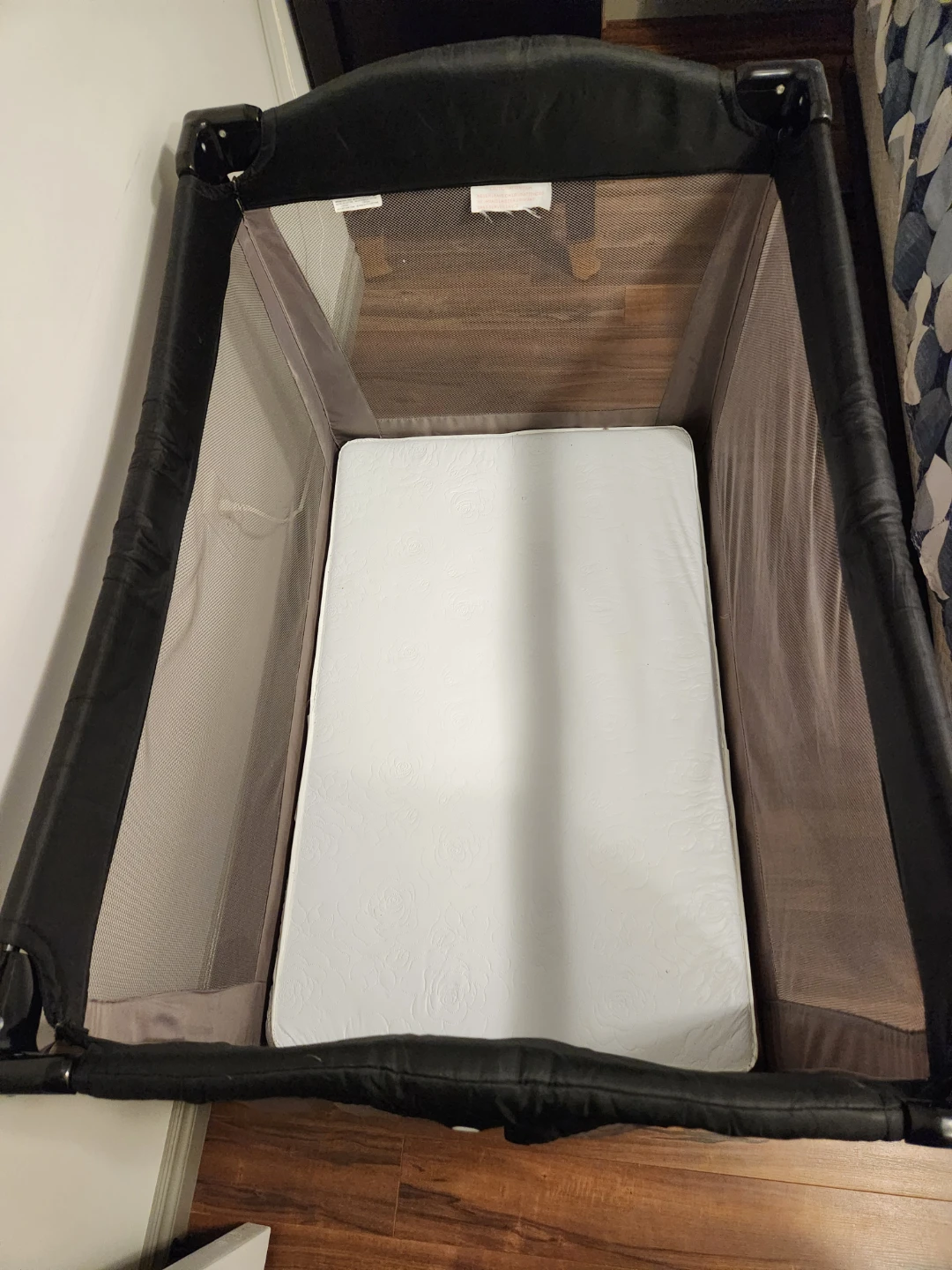 Baby Playpen w Mattress. - photo 2