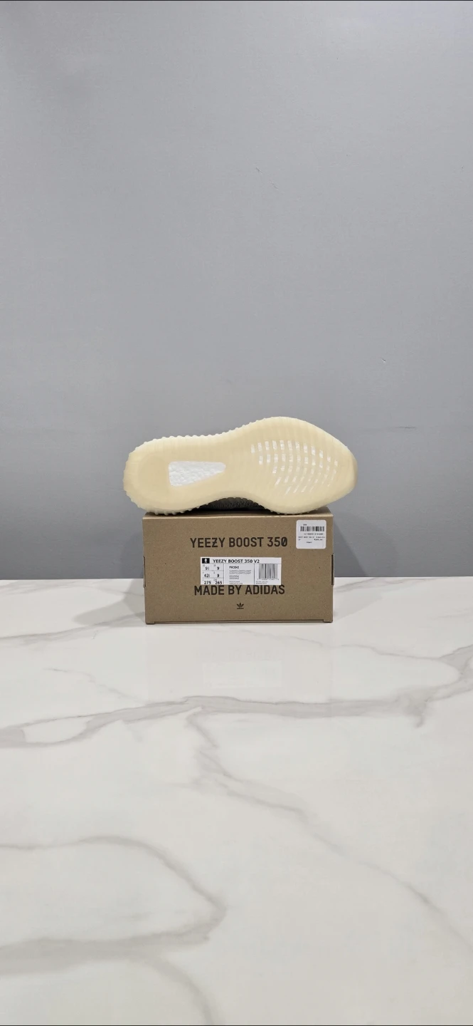Adidas Yeezy 350 V2 Cloud White Non-Reflective size 9.5 - photo 5