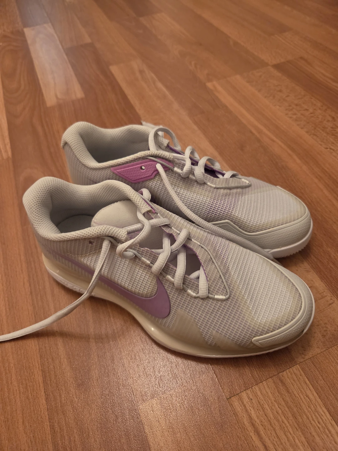 Nike Vapor Lite 2 Women's Tennis Shoes Size 6