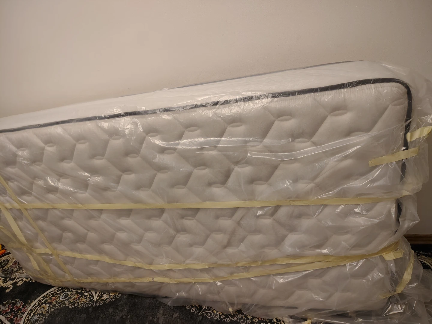 2 Sealy Posturepedic Twin Mattress , brind new - photo 5