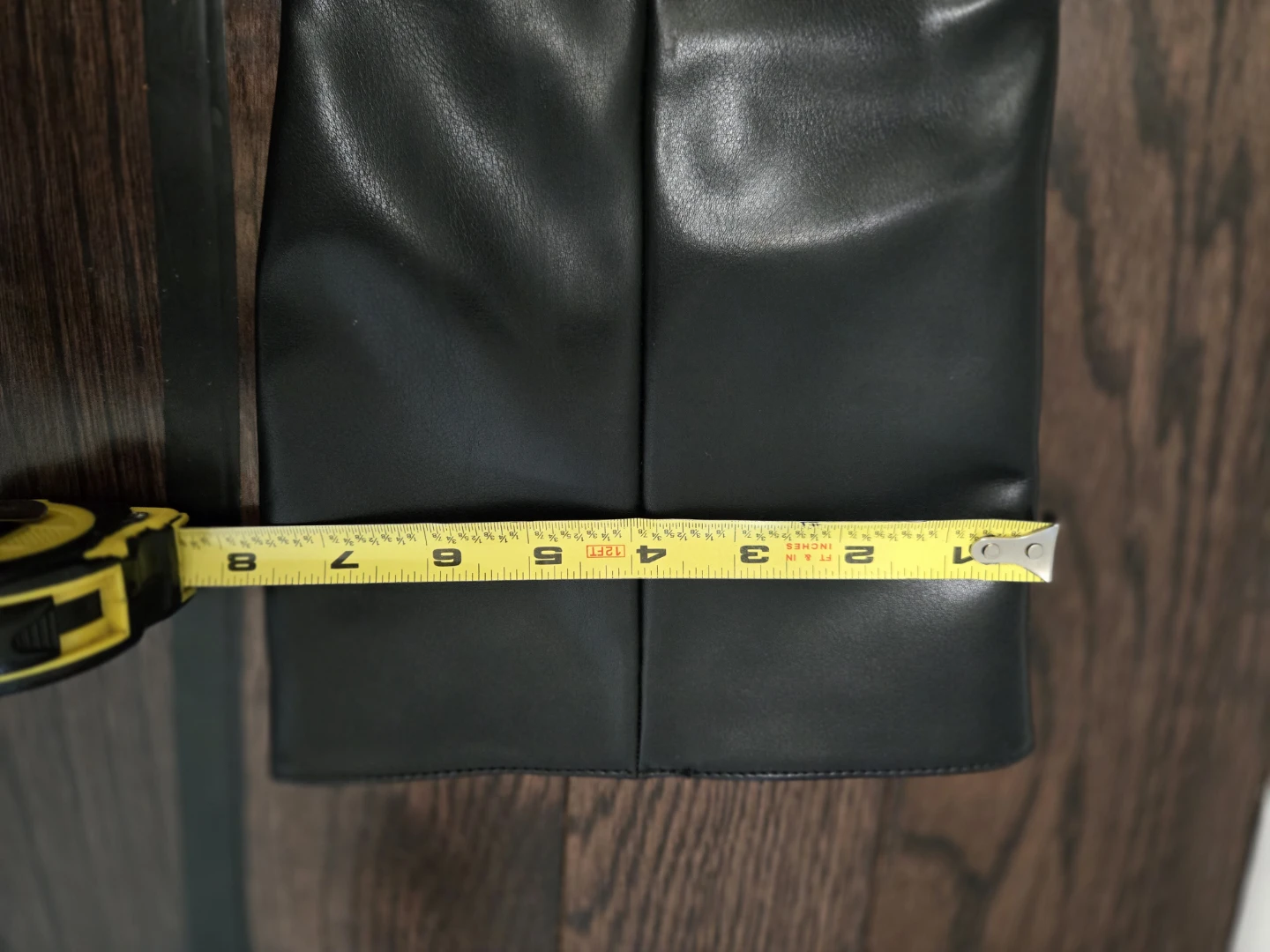 Le Chateau Black Knee-High Boots - Size 8.5 - photo 4