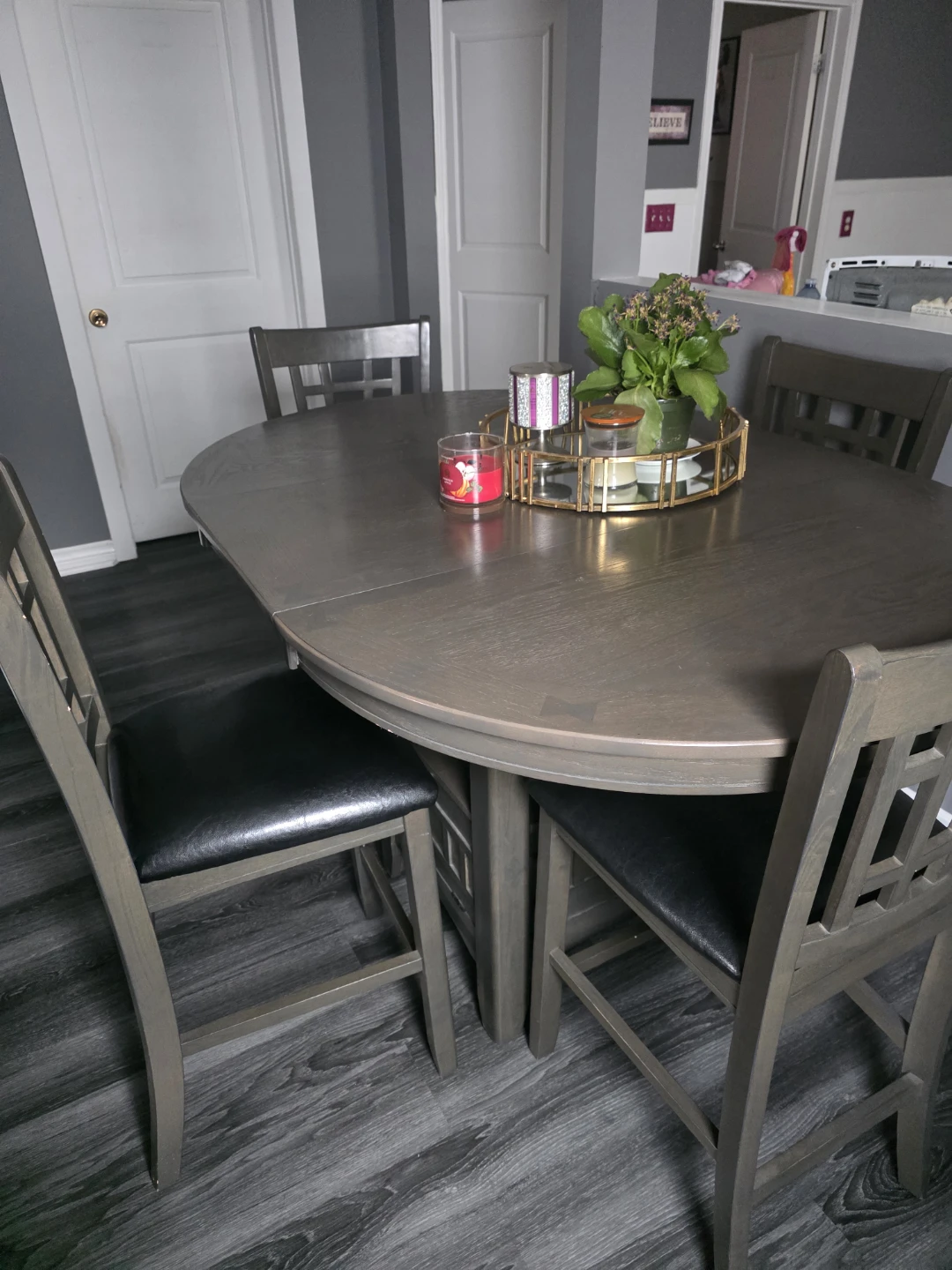 Kitchen table and 4 chairs - photo 3