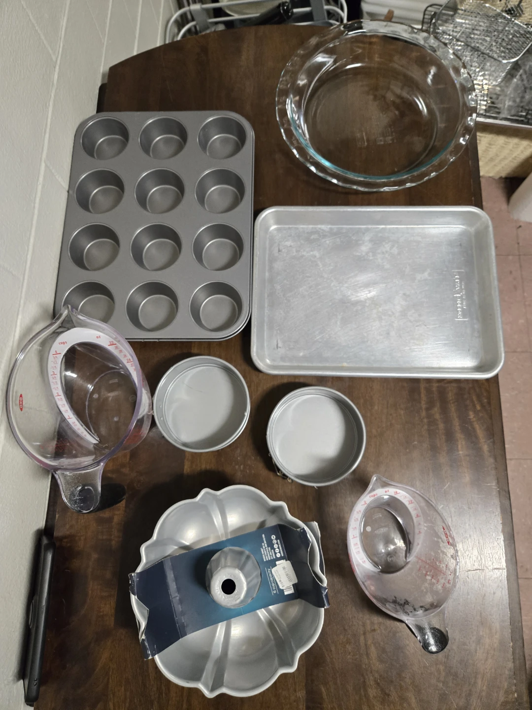 8-Piece Baker's Deluxe Pan & Prep Set - photo 2
