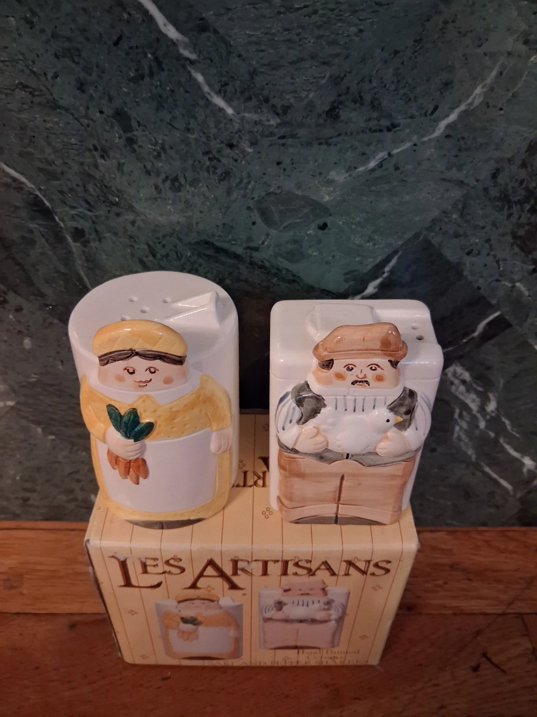 Vintage Ceramic Salt & Pepper Shaker Set