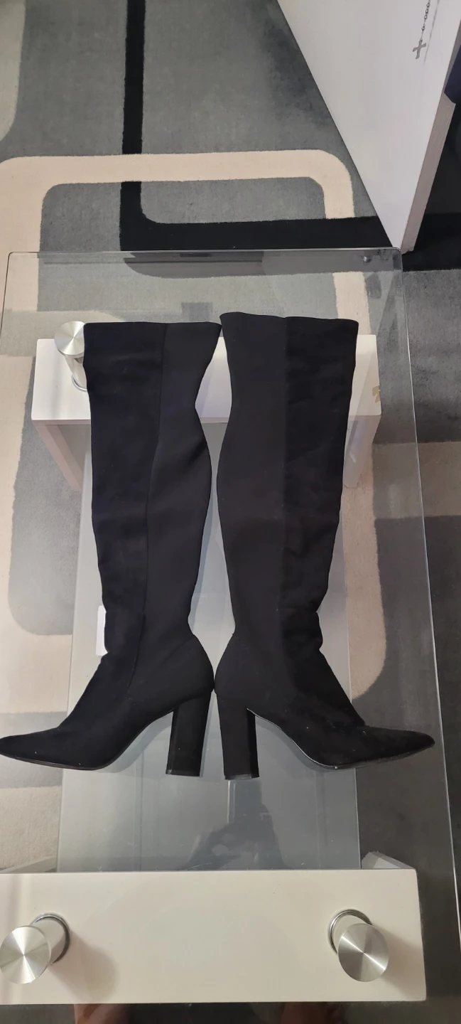 Black Over-the-Knee Heeled Boots - photo 2