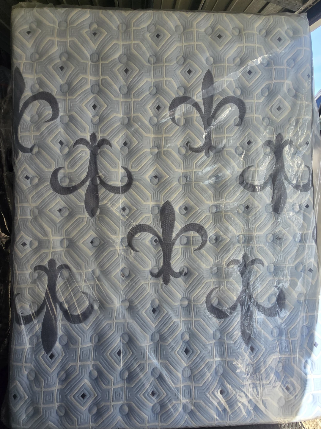 Queen Stearns And Foster Estate Pillow Top - photo 2