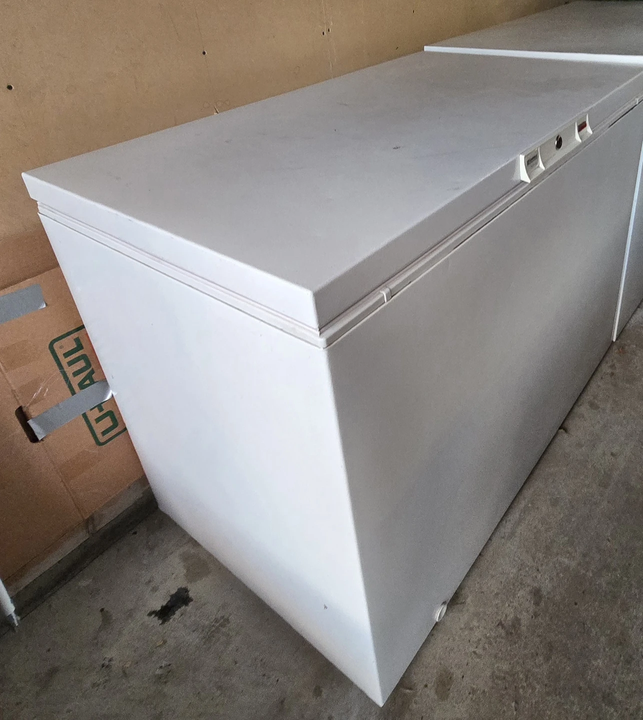 Kenmore White Chest Freezer - photo 5