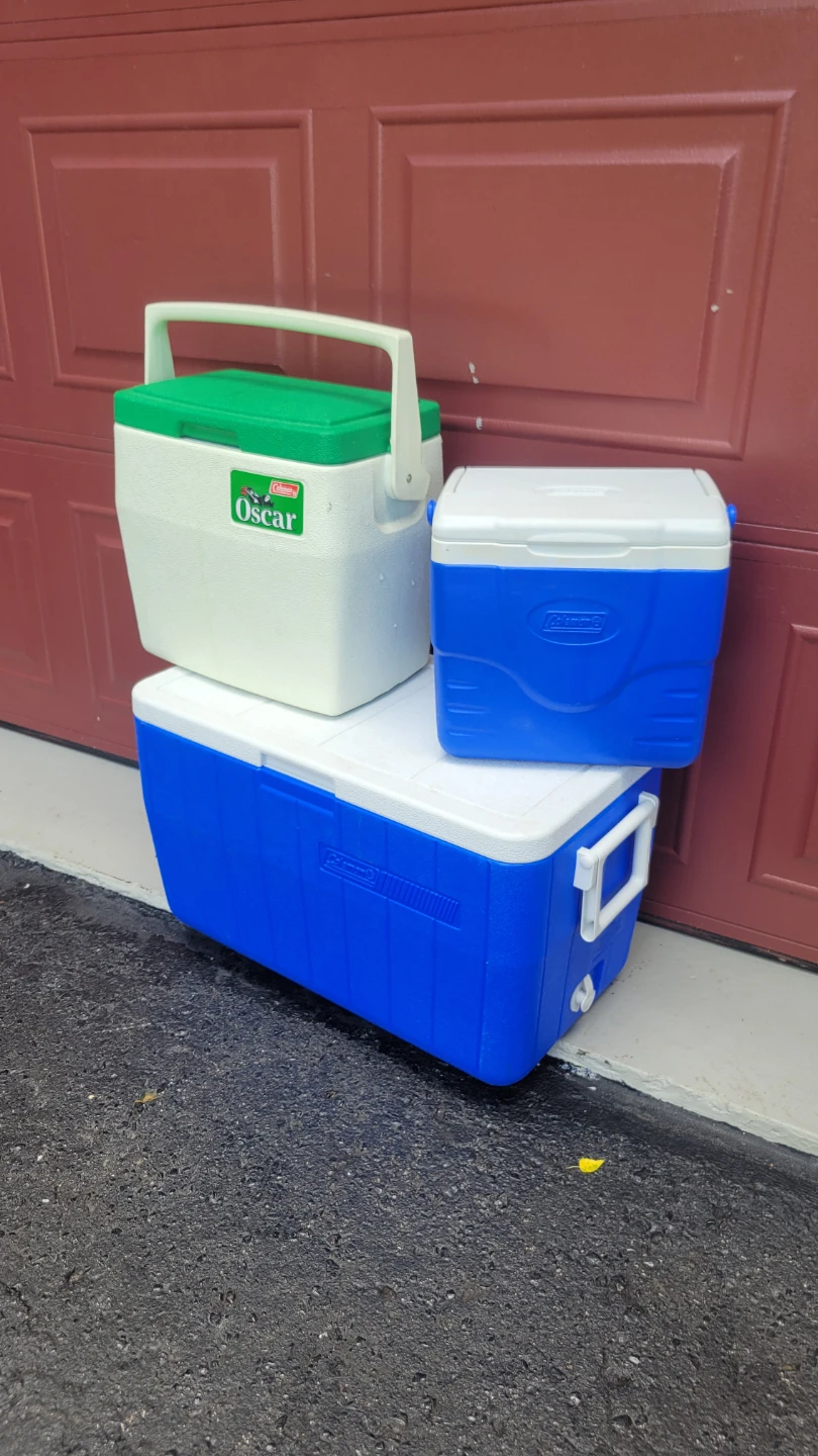 Coleman and Oscar Coolers Set