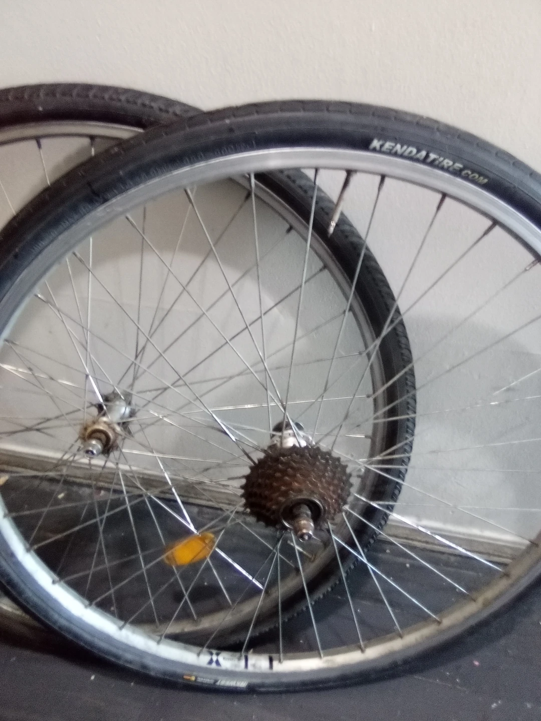 2-700x35cKenda Bicycle Wheels
