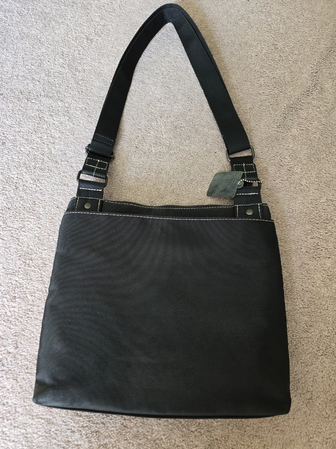 Roots 73 Black Leather Crossbody Bag for M/F - photo 2
