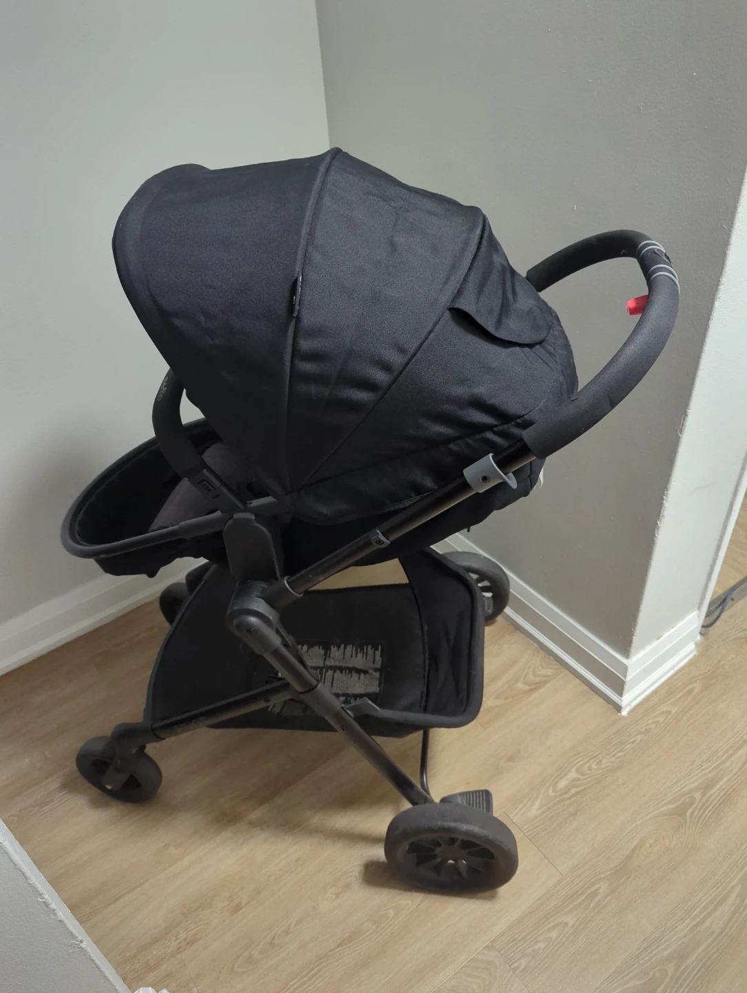 Baby Jogger pivot evenflo stroller