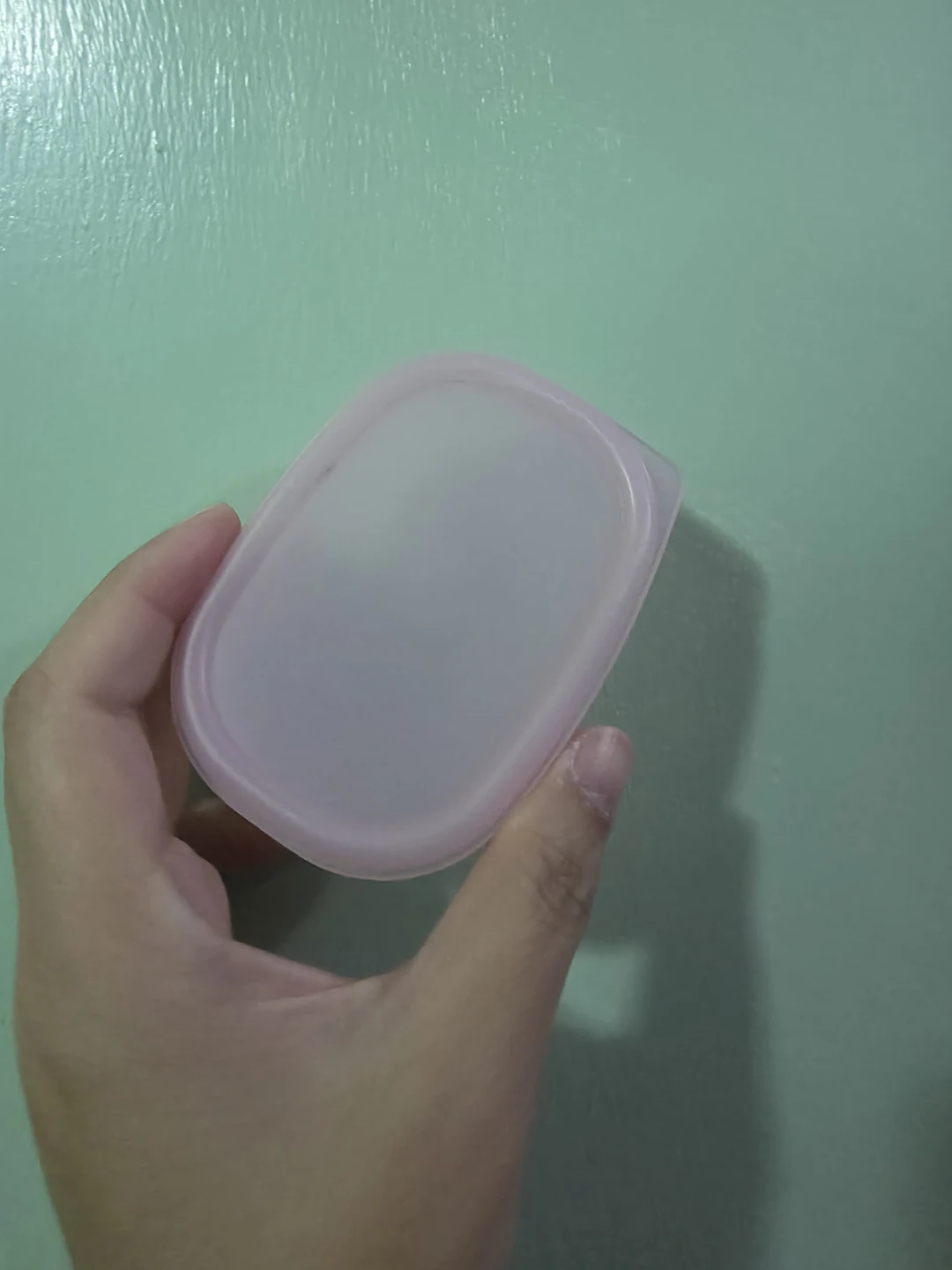 Small Plastic Food Storage Container 🏈 - photo 2