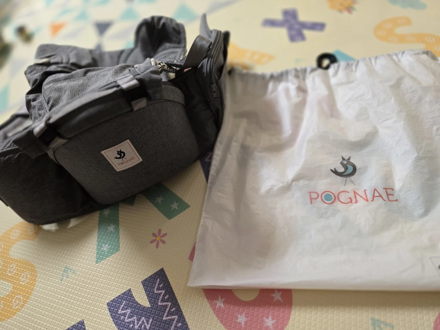 Pognae Baby Hipseat Carrier