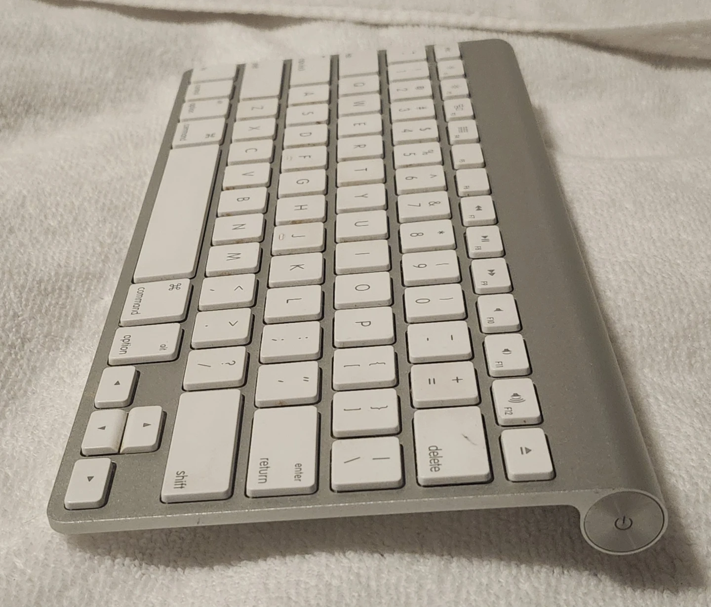 Apple Wireless Keyboard A1314 - Pre-owned Tested - photo 5