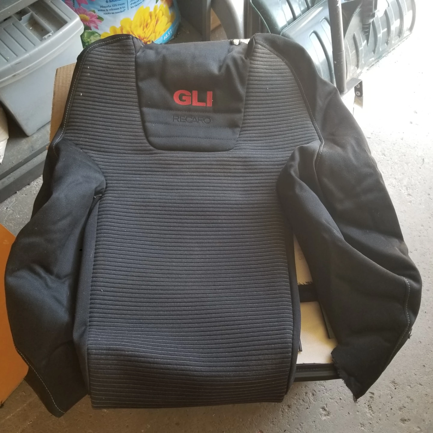 Volkswagen MkIV GLI Recaro Seat Cover - photo 2
