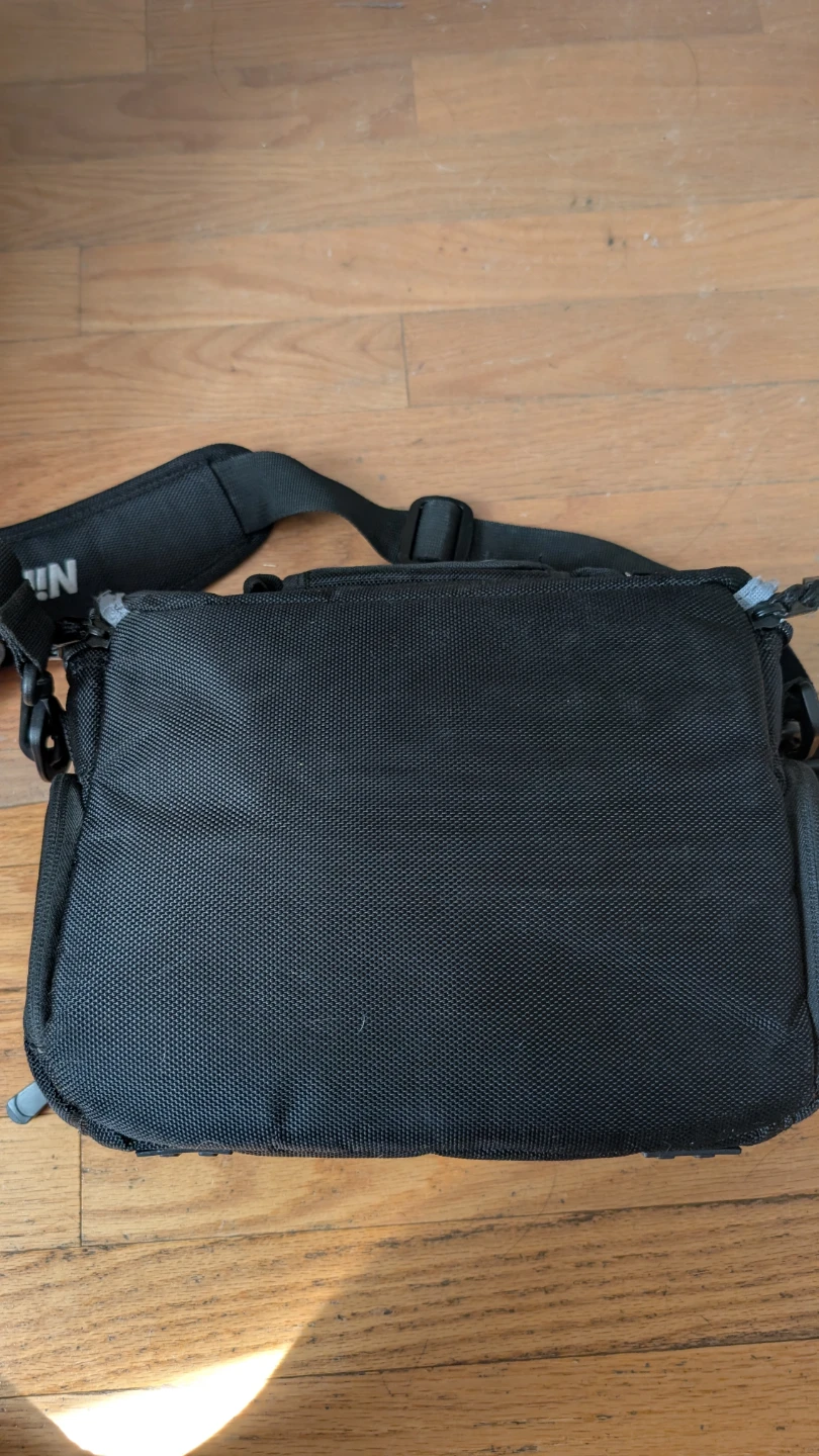 Nikon DSLR Camera Shoulder Bag - photo 3