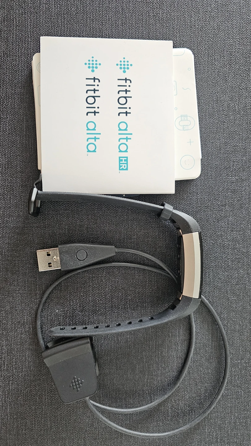 Fitbit Alta HR Fitness Tracker - photo 3